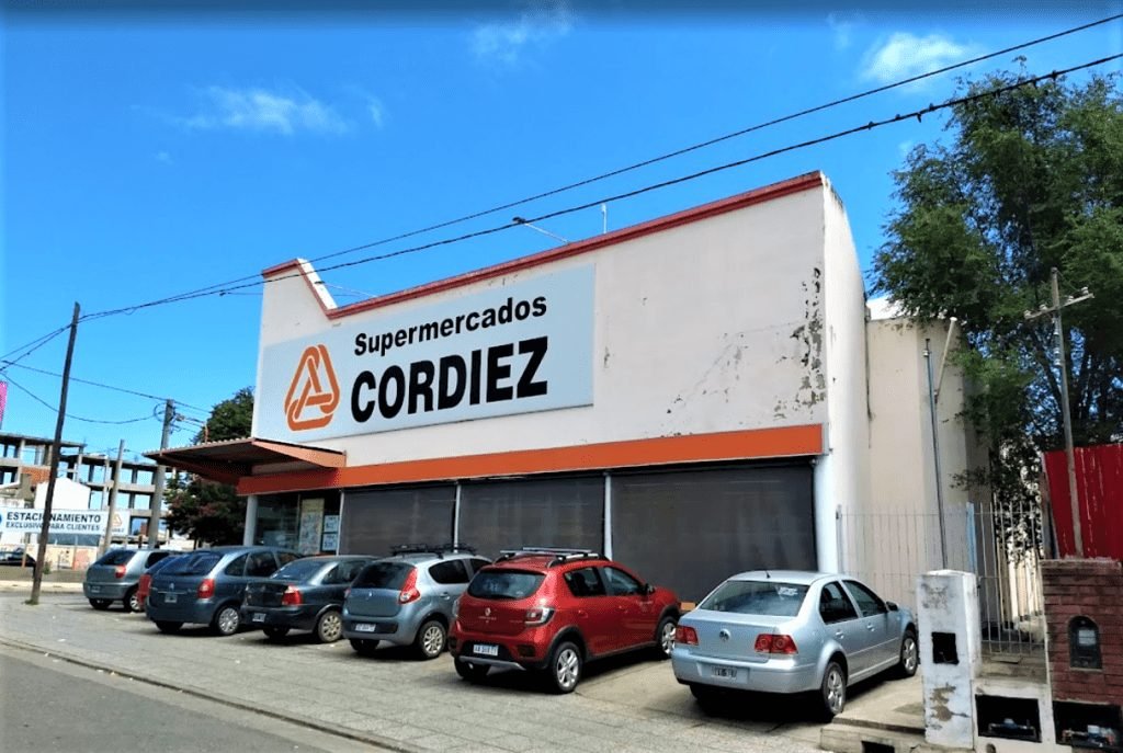 Supermercado Cordiez en Villa Carlos Paz Av. San Martín 1906