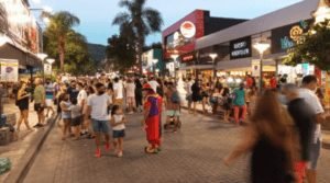 peatonal villa carlos paz (2)