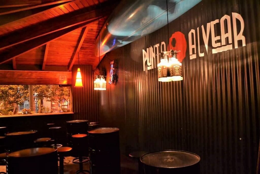 punto alvear villa carlos paz pub bar cafeteria (1)