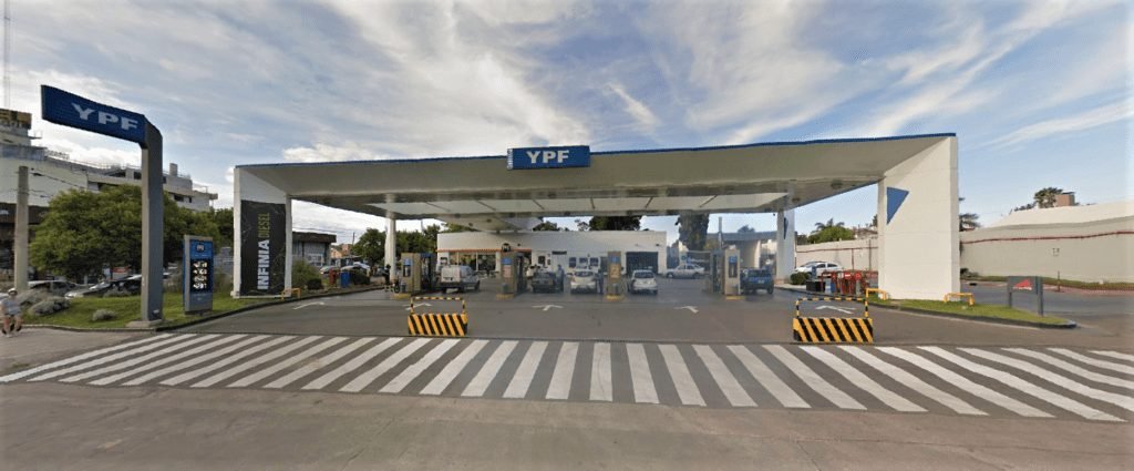 YPF AVENIDA URUGUAY Y OLSACHER VILLA CARLOS PAZ ESTACION DE SERVICIO
