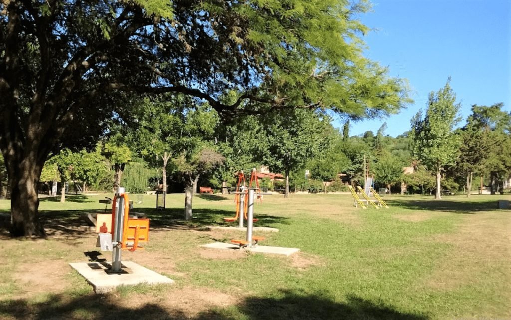 plaza costa azul villa carlos paz