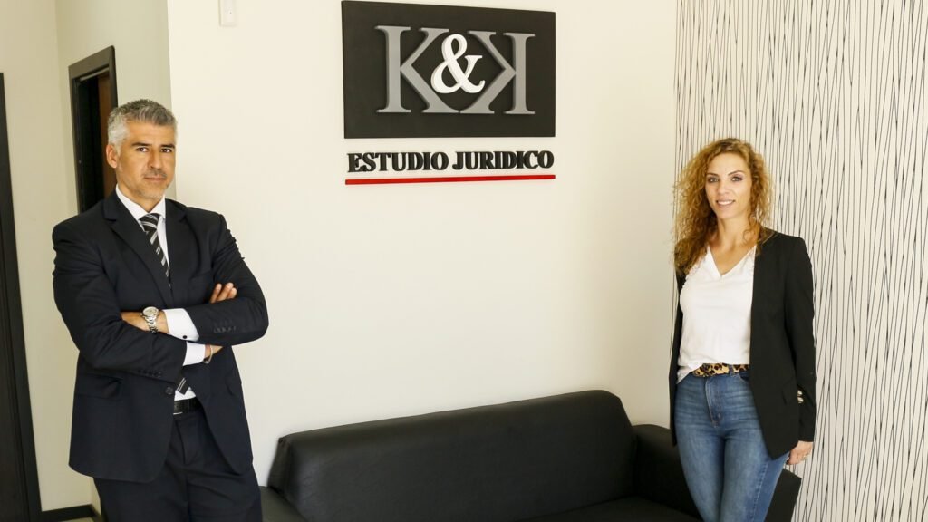 elias leonardo karanicolas y maria soledad grifone Los mejores abogados y estudios jurídicos de Villa Carlos Paz
