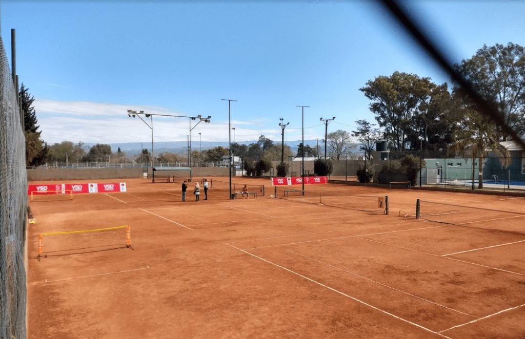 tenis club atletico carlos paz