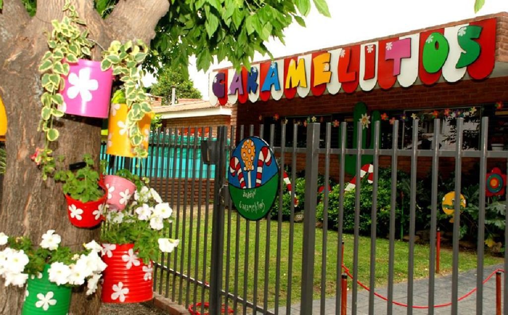 jardin maternal caramelitos
