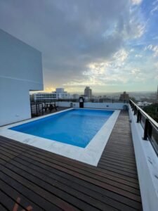 VENECIA céntrico con balcón